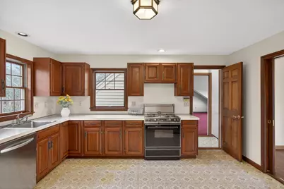 4 Earl Road, Sandwich, MA 02537 - Photo 5