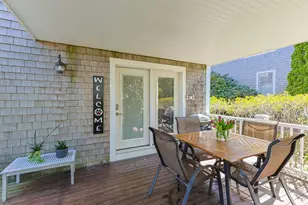 52 Harry Kemp Wy, Provincetown, MA 02657 - Photo 3