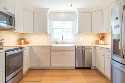 15 Mulford Street, Yarmouth, MA 02664 - Photo 9