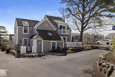 4 Hyannis Point Road #UNIT 4, Mashpee, MA 02649 - Photo 5