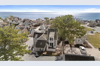 4 Hyannis Point Road #UNIT 4, Mashpee, MA 02649 - Photo 3