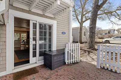 4 Hyannis Point Road #UNIT 4, Mashpee, MA 02649 - Photo 13