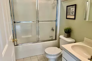 28 Windward St, Mashpee, MA 02649 - Photo 11