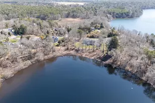 47 Stoney Pond Cir, Barnstable, MA 02648 - Photo 3