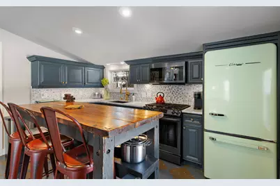 52 Creek Road #Unit 1, Provincetown, MA 02657 - Photo 9