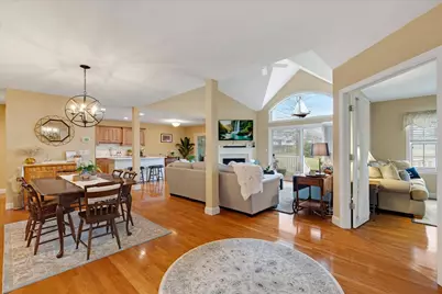 6 Amberwood Court #UNIT 6, Bourne, MA 02532 - Photo 5