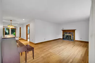 23 Penny Royal Ln, Falmouth, MA 02536 - Photo 7