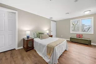 425 Main St, Chatham, MA 02633 - Photo 17