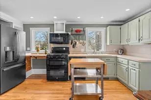 955 Main St, Barnstable, MA 02655 - Photo 17