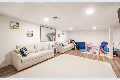 92 Rainbow Avenue, Falmouth, MA 02536 - Photo 33