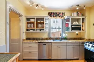 97 Madison St, New Bedford, MA 02740 - Photo 21