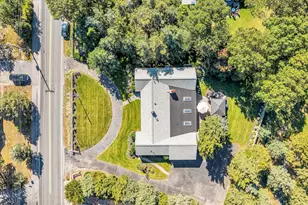229 S Sea Ave, Yarmouth, MA 02664 - Photo 5