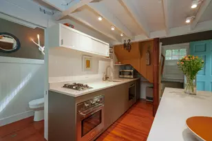 262 Bradford St, Provincetown, MA 02657 - Photo 11