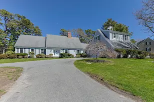 56 Shad Bush Cir, Dennis, MA 02641 - Photo 3