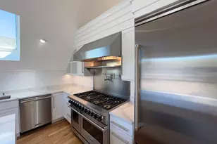 65 Franklin St, Provincetown, MA 02657 - Photo 15