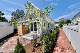 65 Franklin St, Provincetown, MA 02657 - Photo 3