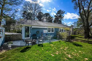 33 Lorraine Rd, Falmouth, MA 02536 - Photo 29