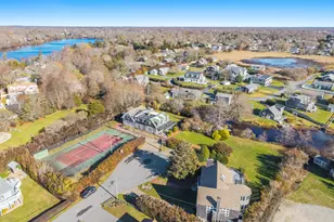 9 Hedge Ln, Falmouth, MA 02540 - Photo 27