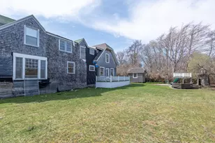 9 Hedge Ln, Falmouth, MA 02540 - Photo 15