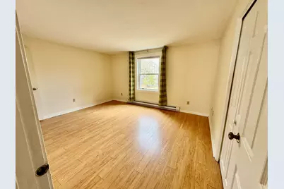 775 W Main Street #APT 5, Barnstable, MA 02601 - Photo 17