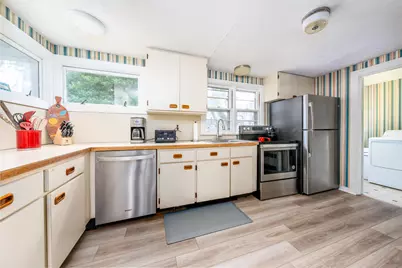 7 Bay Shore Road, Barnstable, MA 02601 - Photo 21