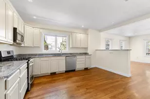 403405 Reedsdale Rd, Milton, MA 02186 - Photo 9