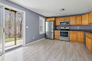 573 Carriage Shop Rd, Falmouth, MA 02536 - Photo 9