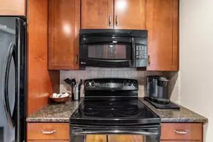 176 Mill Rd, Falmouth, MA 02540 - Photo 9