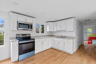 23 Harry Kemp Wy, Provincetown, MA 02657 - Photo 5