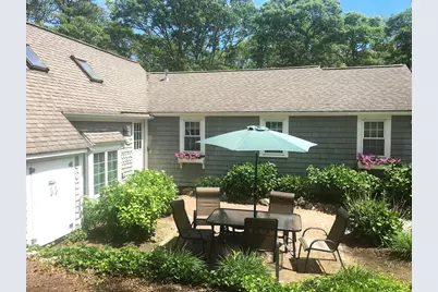 8 & 10 Wharf Avenue, Mashpee, MA 02649 - Photo 23