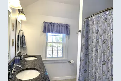 8 & 10 Wharf Avenue, Mashpee, MA 02649 - Photo 17