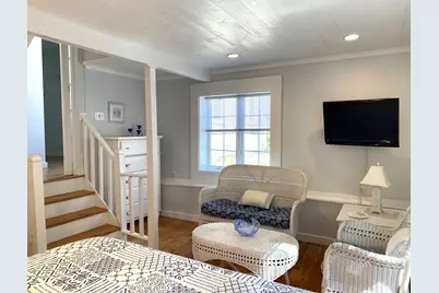 8 & 10 Wharf Avenue, Mashpee, MA 02649 - Photo 19