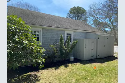 8 & 10 Wharf Avenue, Mashpee, MA 02649 - Photo 37