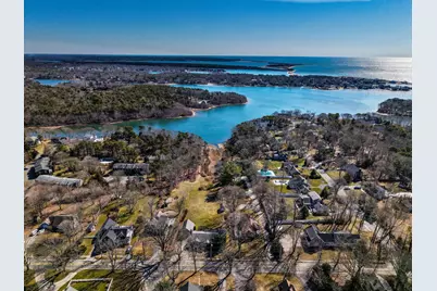 400 Davisville Road, Falmouth, MA 02536 - Photo 45