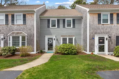 287 Ocean Street #UNIT D2, Barnstable, MA 02601 - Photo 3