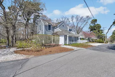 28 Flying Cloud Circle #UNIT 28, Mashpee, MA 02649 - Photo 7
