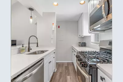 39 Mashie Circle #UNIT F, Mashpee, MA 02649 - Photo 25