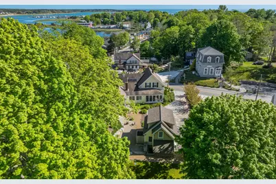 10 Bank Street, Wellfleet, MA 02667 - Photo 35