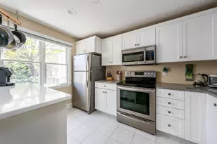 42 Oak Glen Village, Yarmouth, MA 02675 - Photo 9