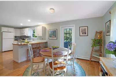 22 Old Lighthouse Road, Tisbury, MA 02568 - Photo 5