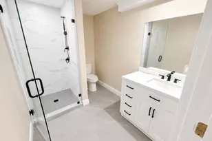 199 Main St, Falmouth, MA 02540 - Photo 5