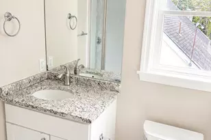 199 Main St, Falmouth, MA 02540 - Photo 9