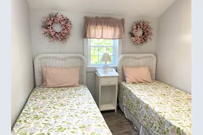 10 Wharf Avenue, Mashpee, MA 02649 - Photo 13