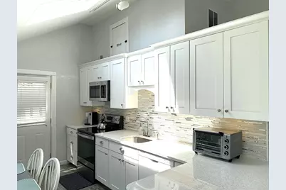 10 Wharf Avenue, Mashpee, MA 02649 - Photo 5