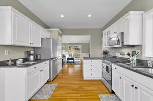 11 Snead Dr, Mashpee, MA 02649 - Photo 7