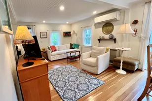 23 Cottage St, Provincetown, MA 02657 - Photo 13