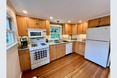 23 Cottage Street, Provincetown, MA 02657 - Photo 7