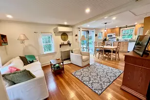 23 Cottage St, Provincetown, MA 02657 - Photo 3