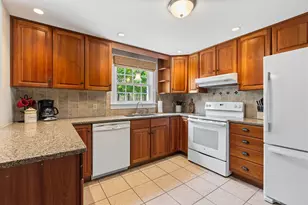 200 Millstone Rd, Brewster, MA 02631 - Photo 7