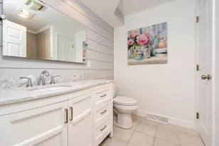 21 Rolling Green Ln, Mashpee, MA 02649 - Photo 15